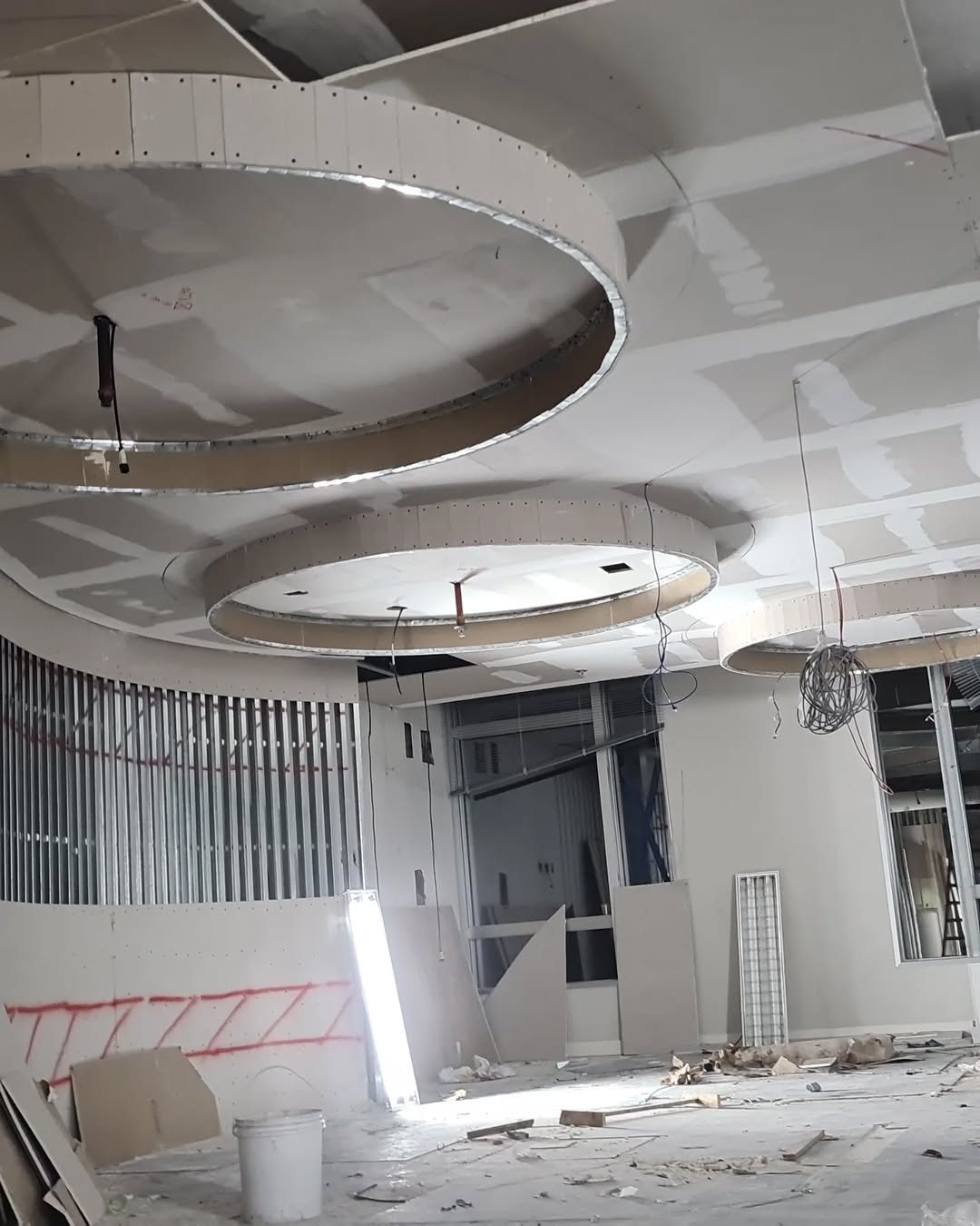 Instalação de forro de gesso e sanca